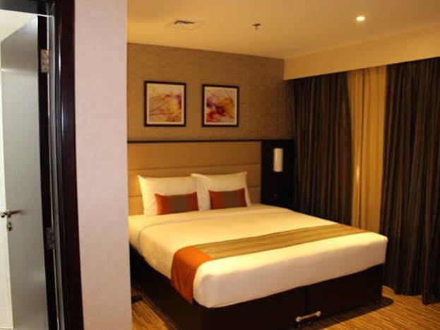 Florida Al Souq Hotel Dubai Exterior photo